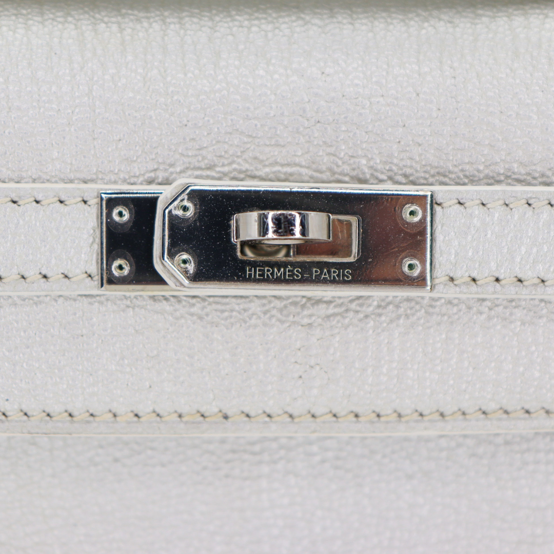 Hermès Kelly Pochette Silver Metallic Swift Leather Palladium Hardware