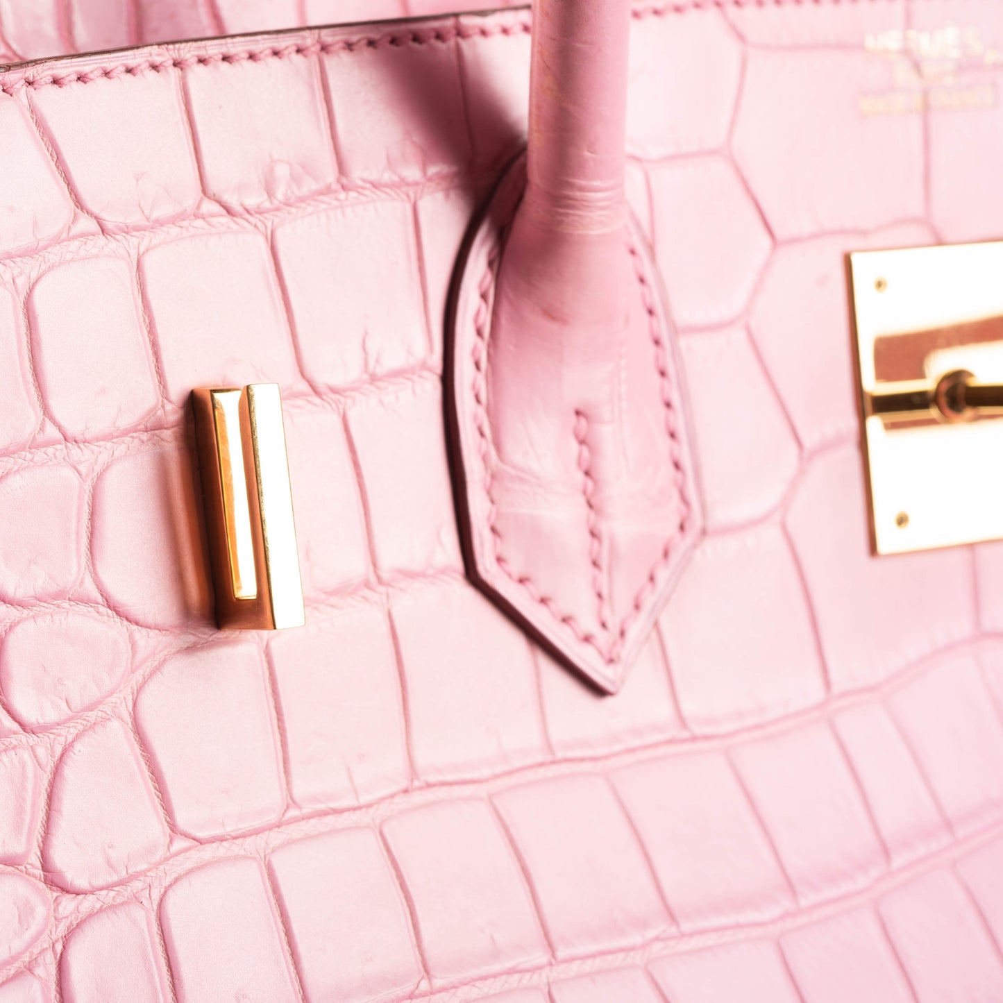 Hermès 35cm Birkin Bubblegum Matte Alligator Gold Hardware