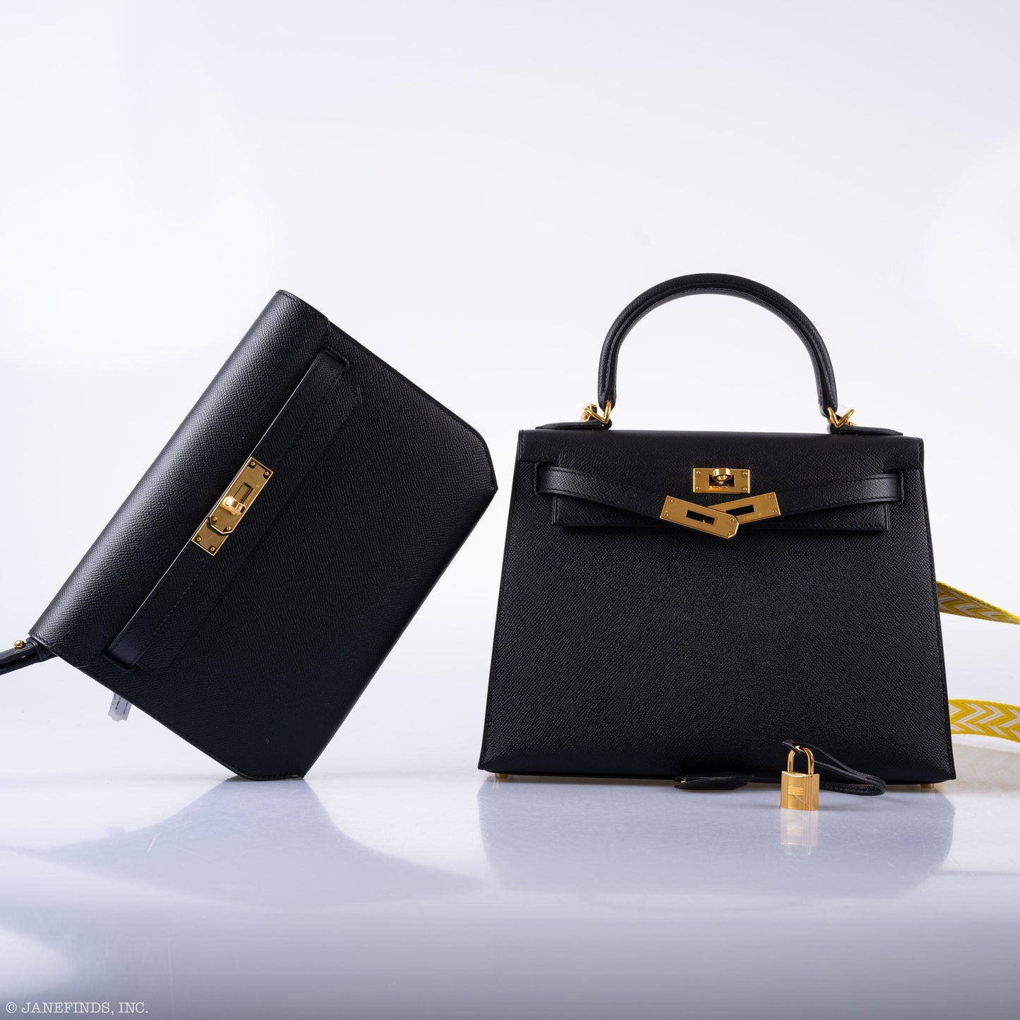 Hermes Kelly 28 Sellier Black Epsom with Gold Hardware - 2021, Z