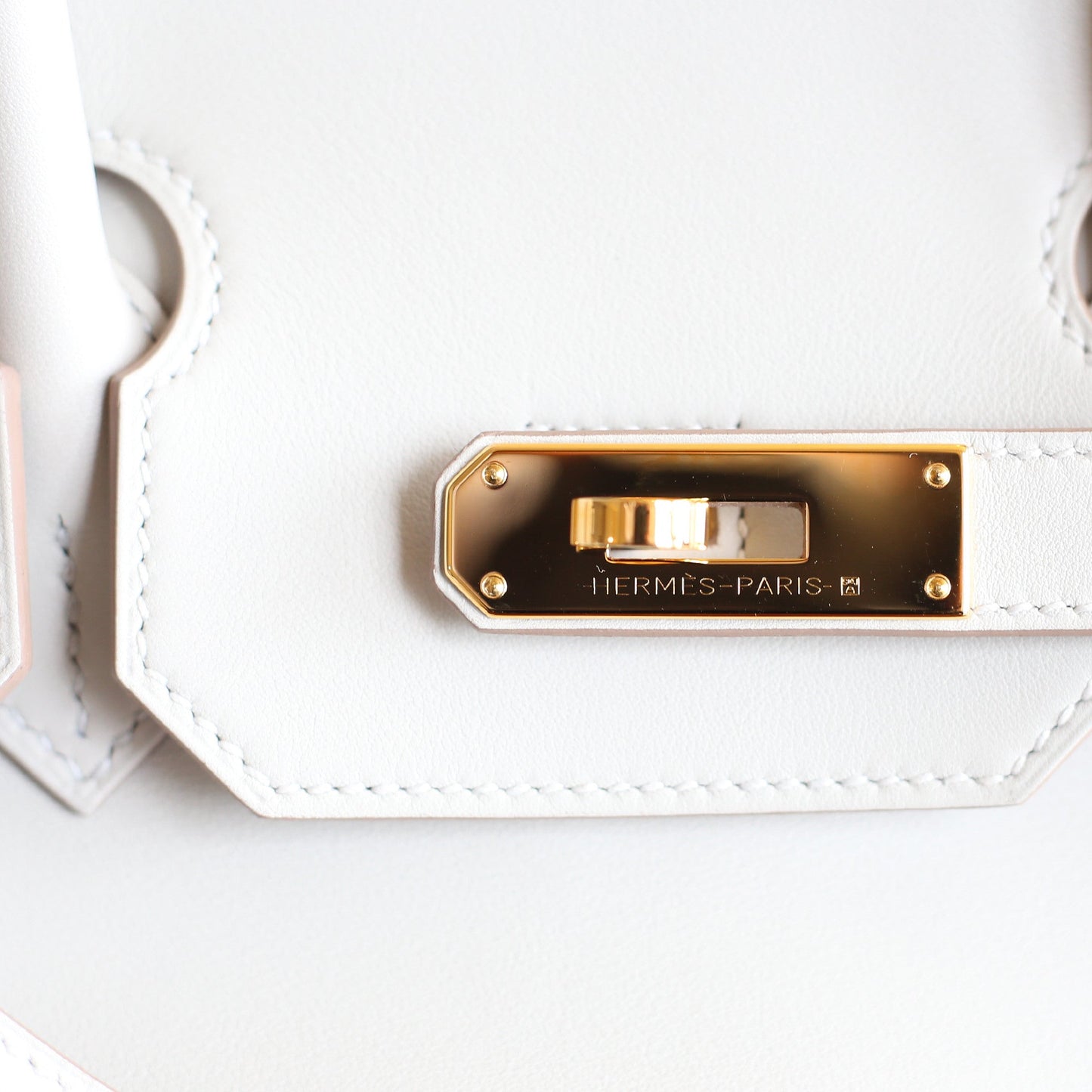 Hermès |Gris Perle Swift Birkin with Gold Hardware| 35
