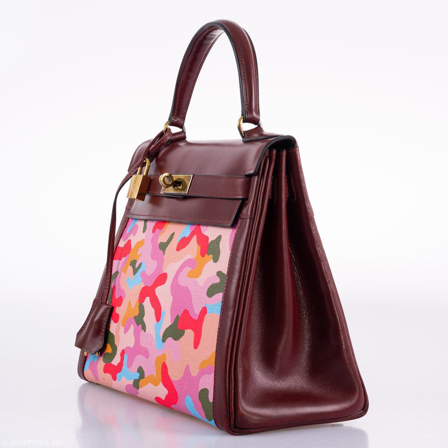 Vintage Hermes Kelly 28 Retourne Rouge H Calf Box & Toile Camouflage Painting