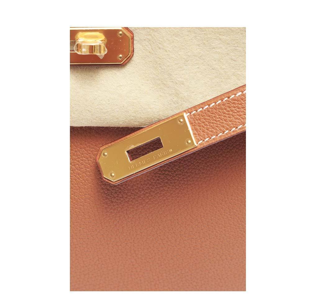 Hermès Kelly Retourne Bag 32 Gold GHW