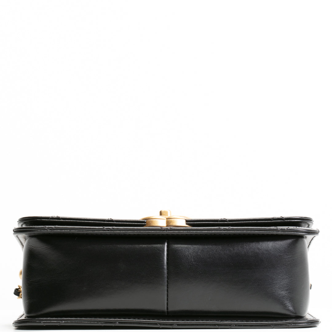CHANEL Small Perfect Fit Flap Bag - Shiny Black