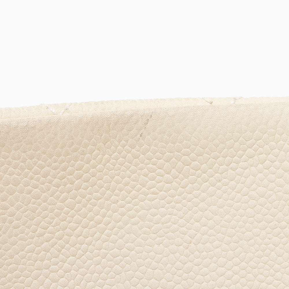 Chanel Caviar Leather Country Chic Messenger Bag