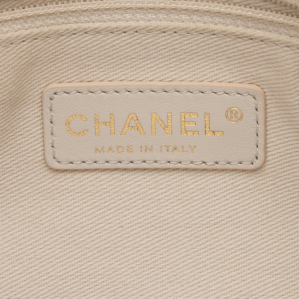 Chanel Caviar Leather Country Chic Messenger Bag