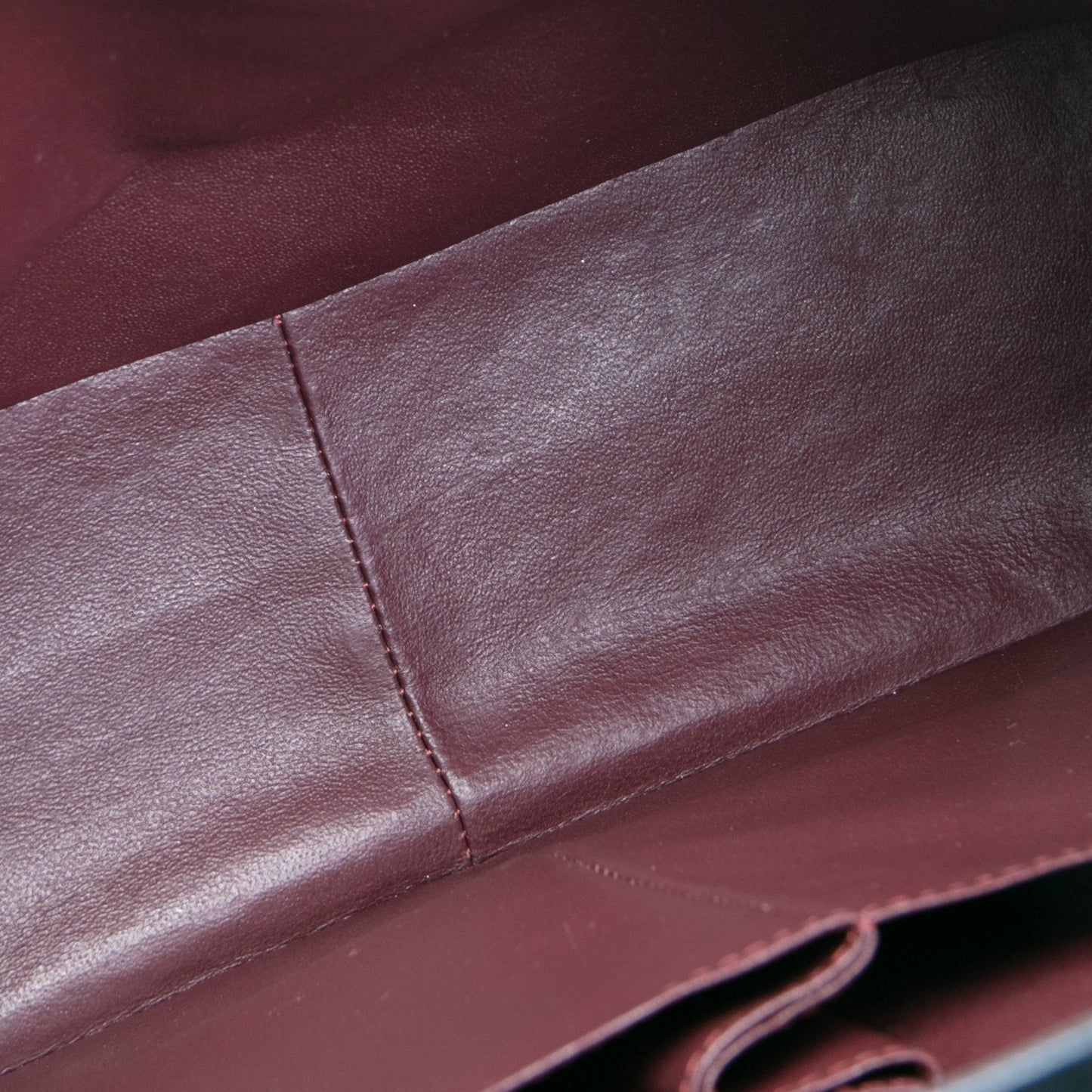 CHANEL Jumbo Double Flap -  Black