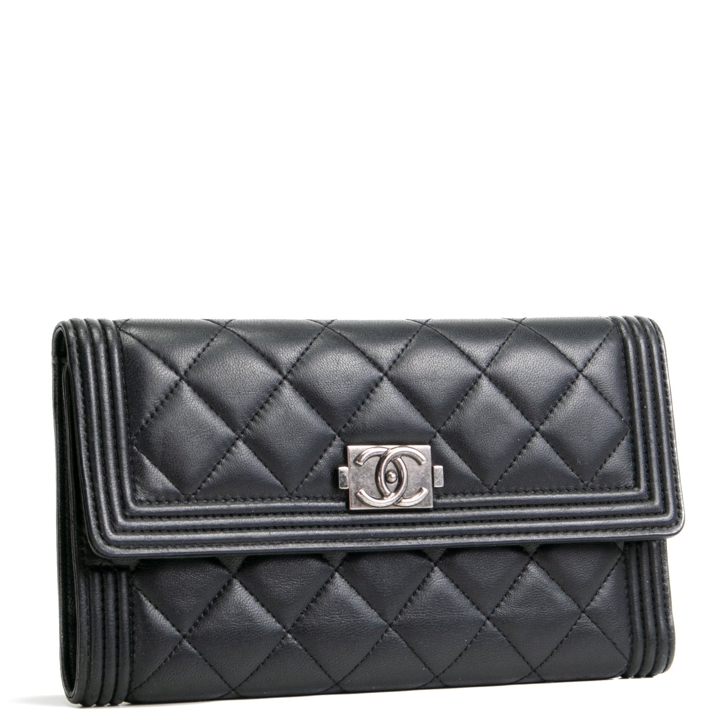 CHANEL Quilted Lambskin Boy Flap Wallet - Black