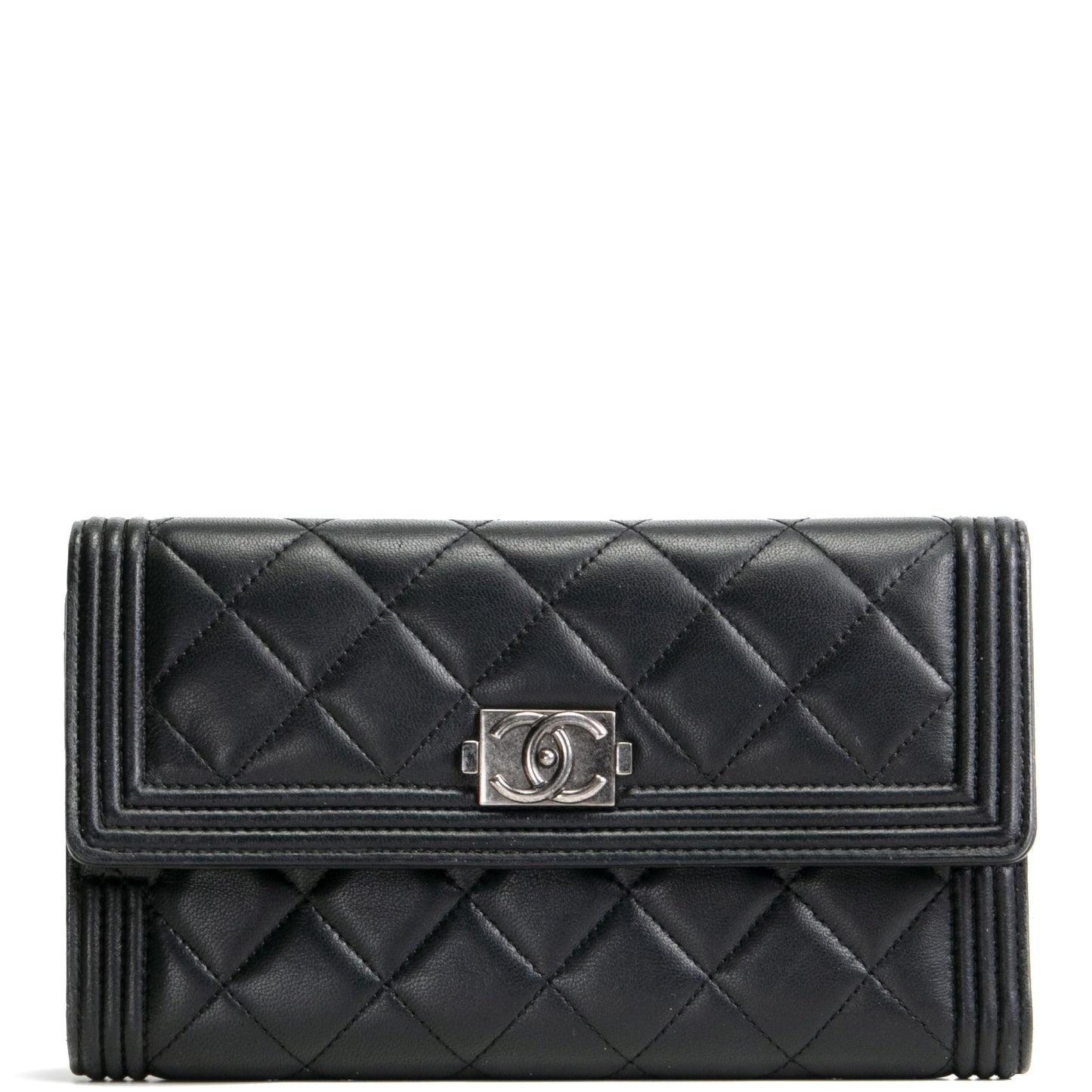 CHANEL Quilted Lambskin Boy Flap Wallet - Black