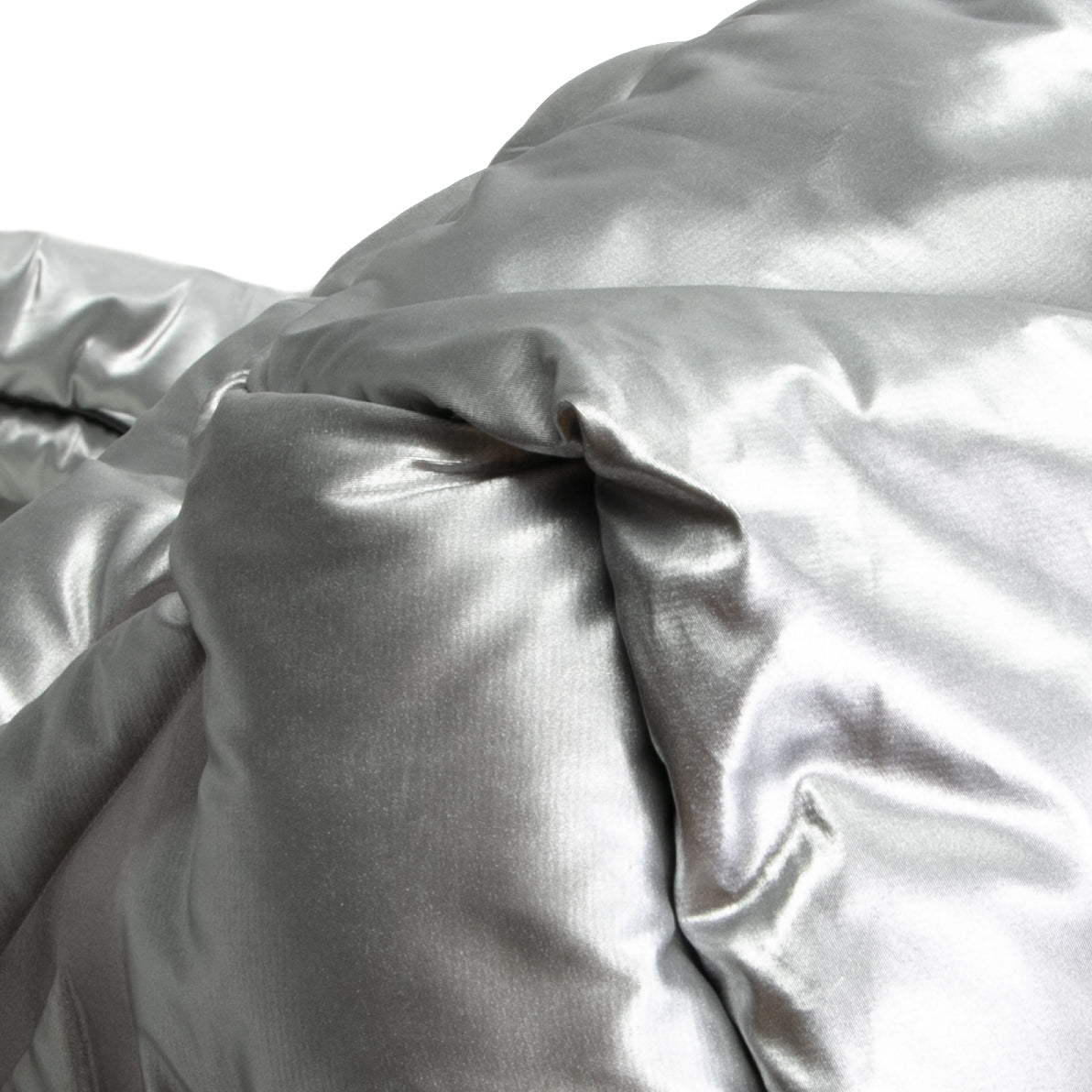 CHANEL Doudoune Tote Embossed Nylon Large- Metallic Silver