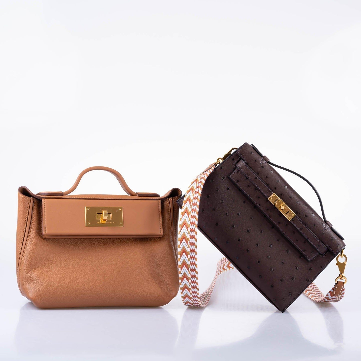 Hermes Kelly Pochette Rouge Sellier Ostrich with Gold Hardware - 2021, Z