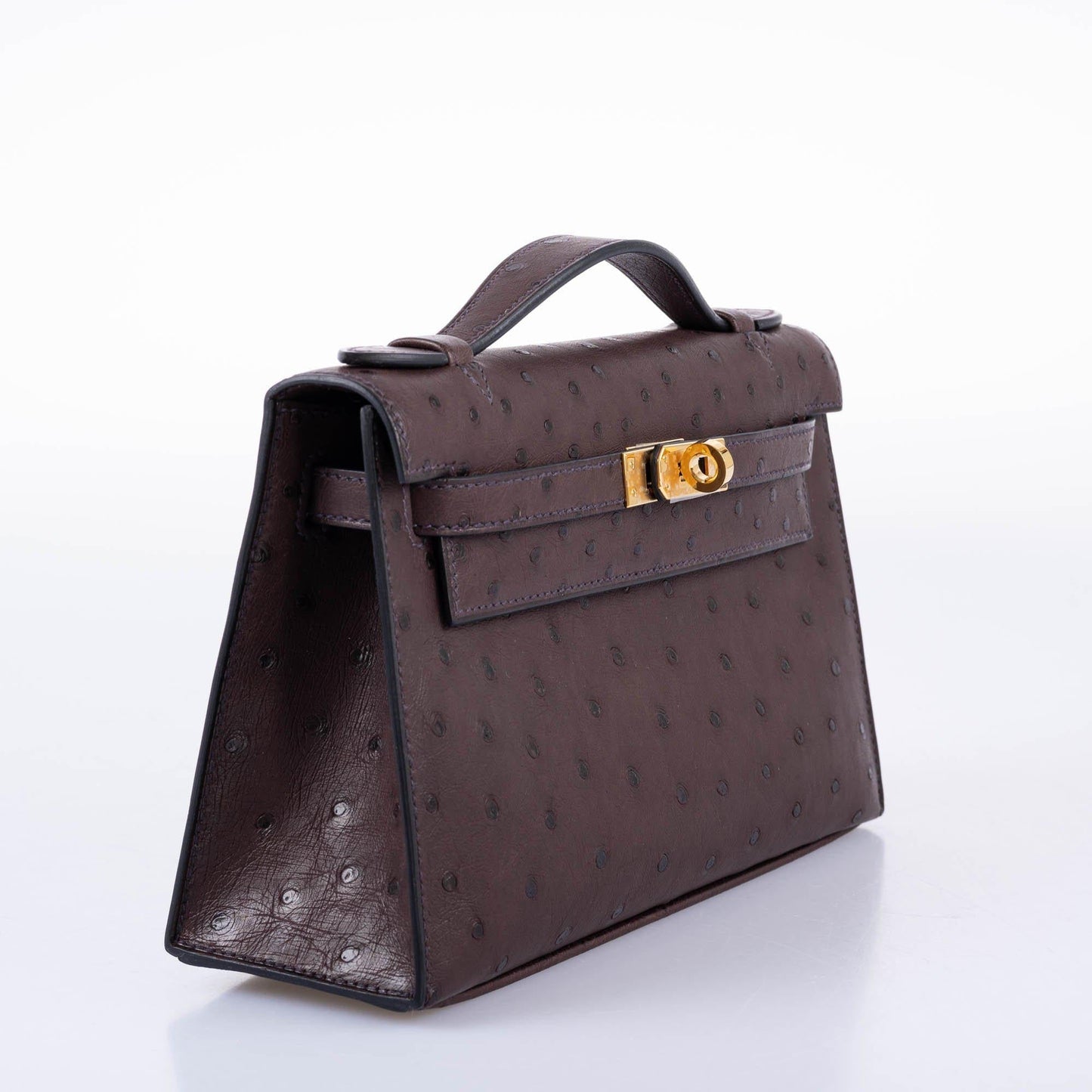 Hermes Kelly Pochette Rouge Sellier Ostrich with Gold Hardware - 2021, Z