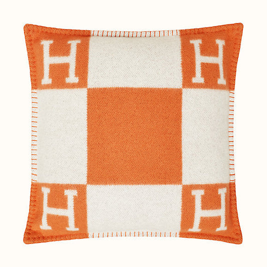 Hermes | Avalon III PM Signature H Pillow Ecru and Potiron