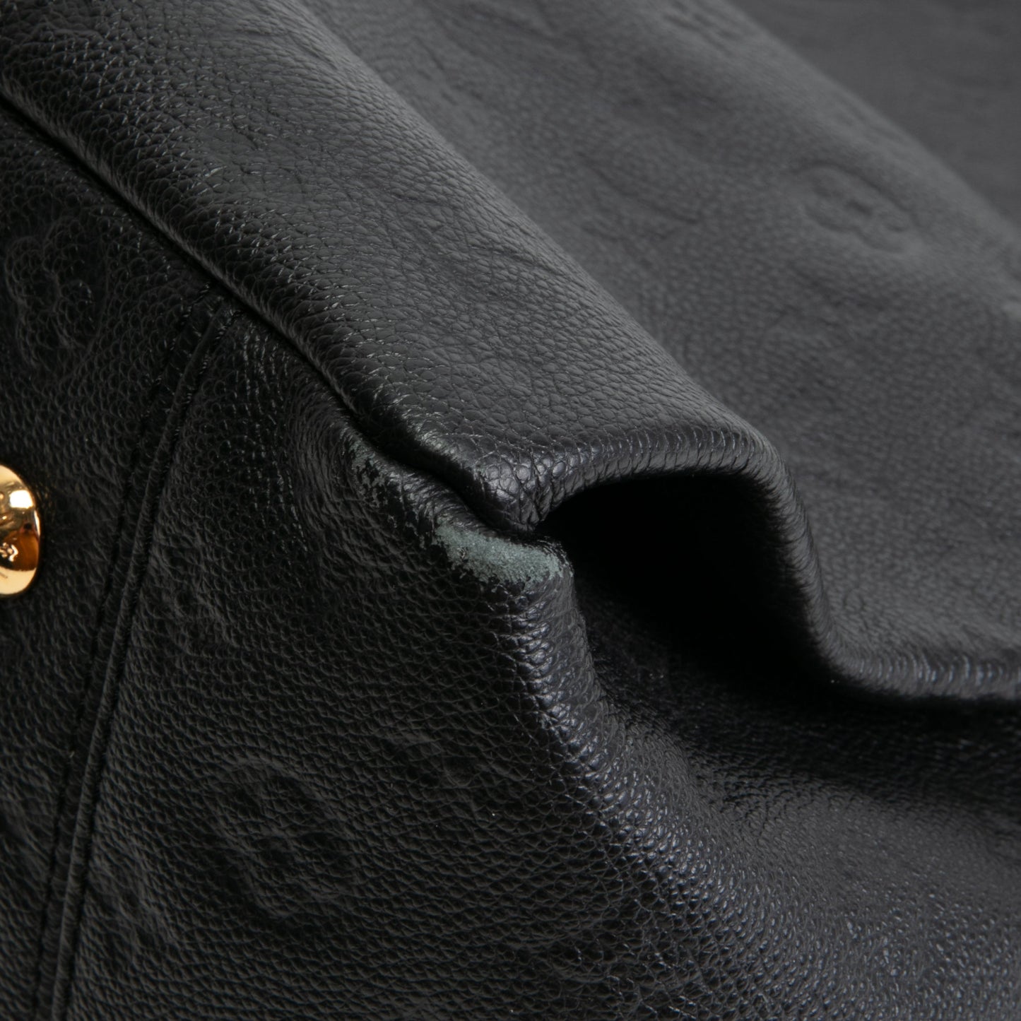 LOUIS VUITTON Artsy MM Empreinte- Black