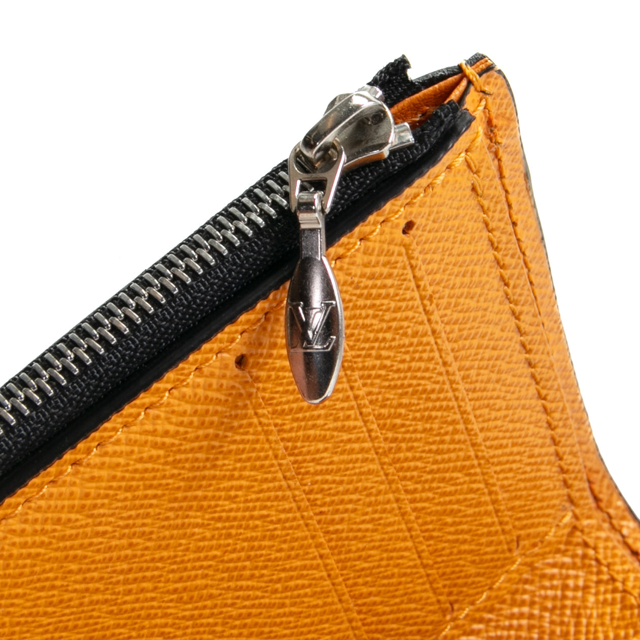 LOUIS VUITTON Epi Grenelle Compact Wallet - Black